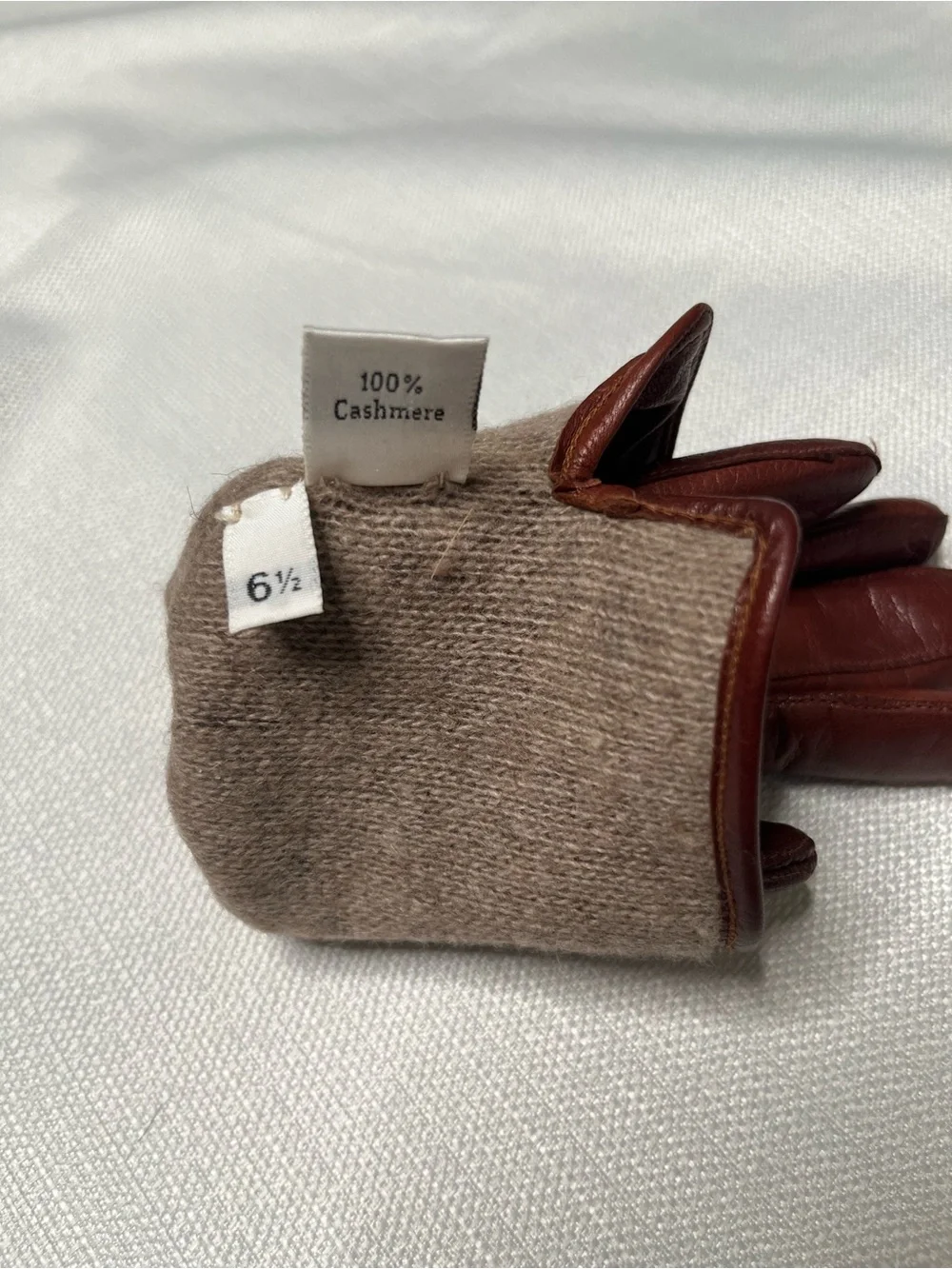 Coach driving gloves